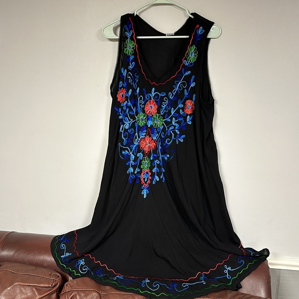 Shoreline  swing skirt machine embroidered  floral sleeveless Dress,  NWT, 2XL